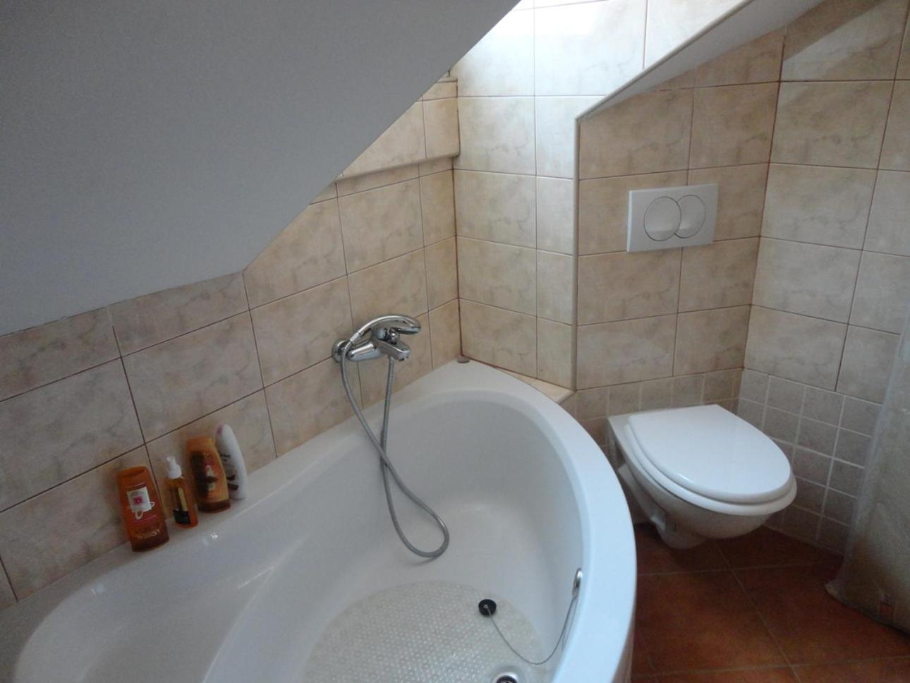Apartment Gliha Jelsa  Eksteriør billede